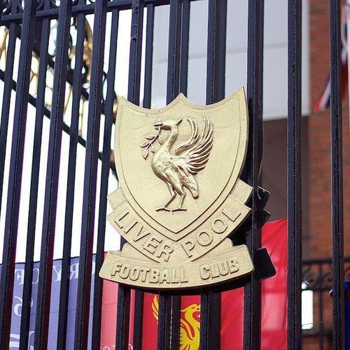 Liverpool news: Mohamed Salah makes stunning claim with '10%' chance of him staying at Anfield