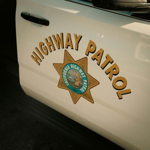 Jackson carjacking suspects wanted after fleeing crash scene