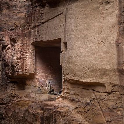 'Very Rare' African Ebony Figurines Found in 1,500-Year-Old Christian Burials in Israeli Desert