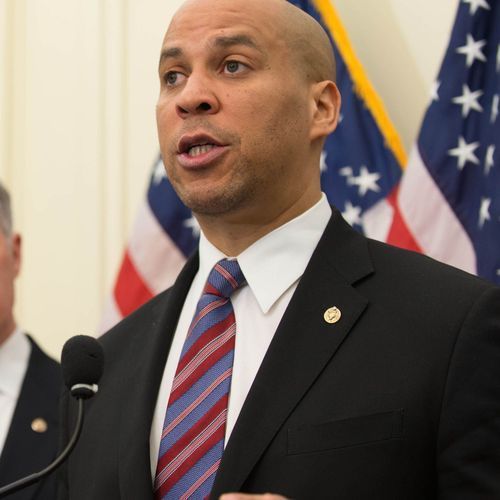 Andy Beshear, Cory Booker to headline Florida Democrats’ annual summer gathering next month