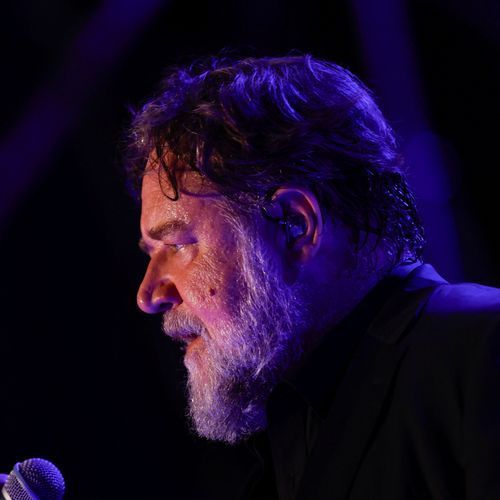 Zucchero and Russell Crowe: An Unexpected Duet on Pearl Jam's Just Breathe